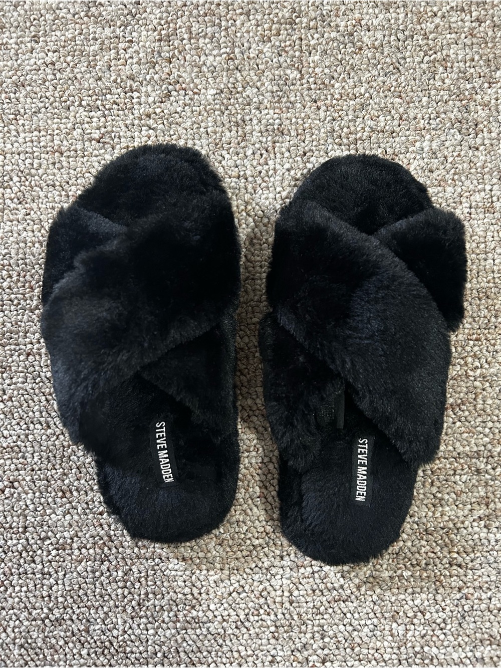 Steve Madden Black Faux Fur Crossband Slide Slippers
